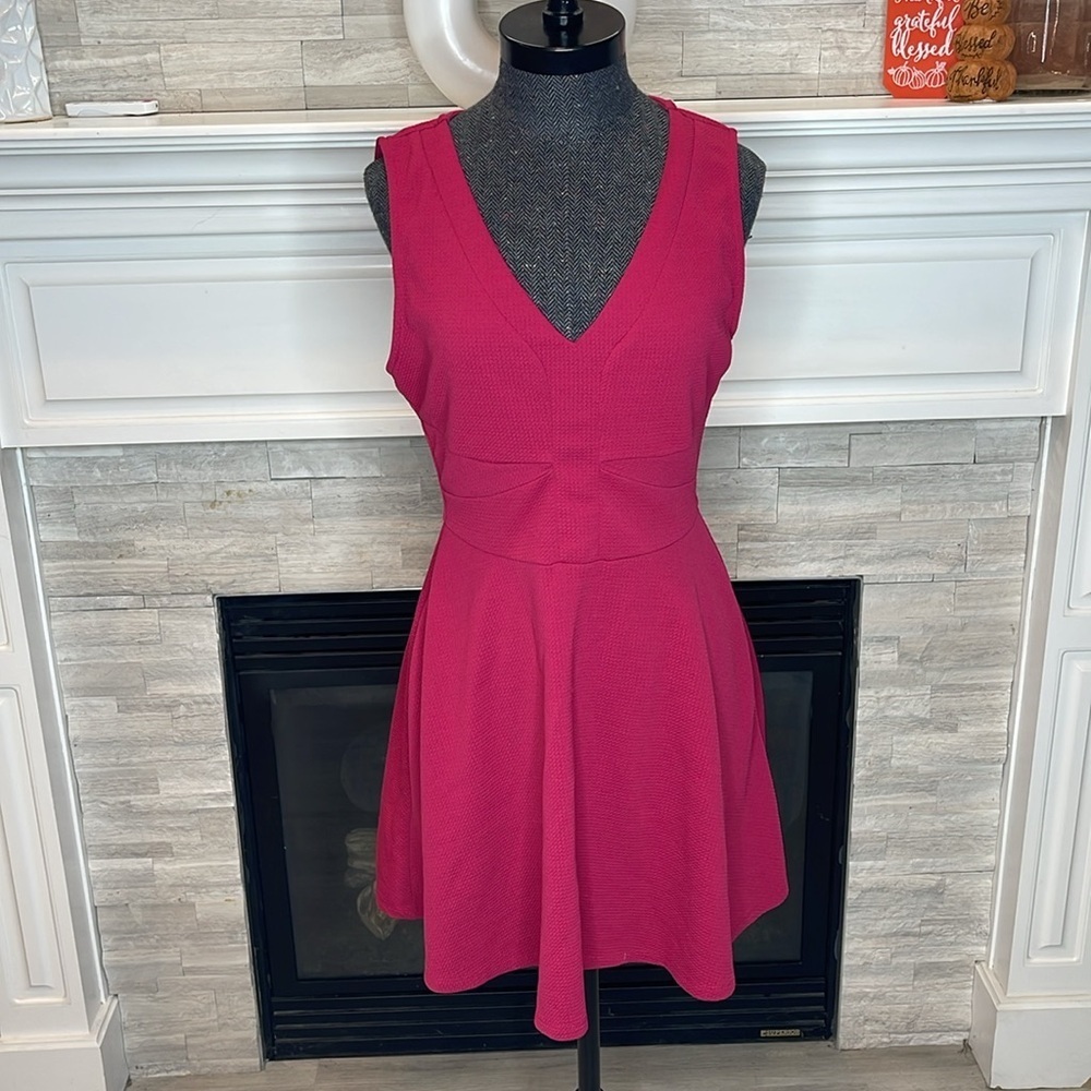 City Studio Fuchsia Cocktail Dress Size Large